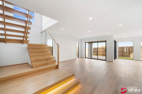 Property photo of 3 Curtin Drive Deanside VIC 3336