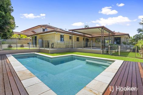 11 Petherbridge Ave, Merrimac, QLD 4226