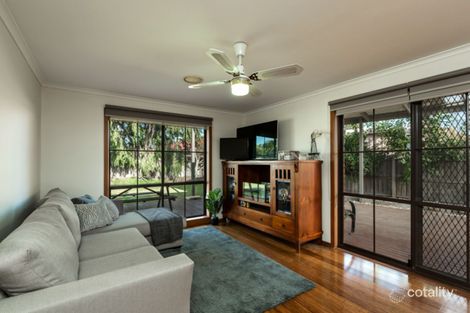 Property photo of 12 Buckingham Drive Werribee VIC 3030