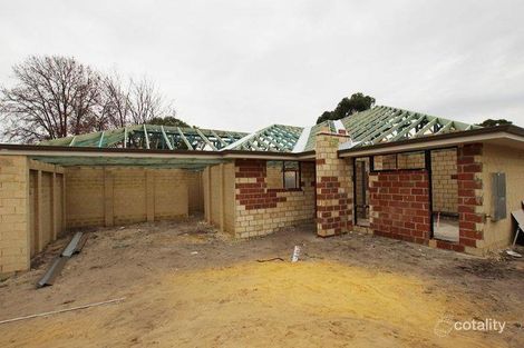 323b Fisher St, Cloverdale, WA 6105