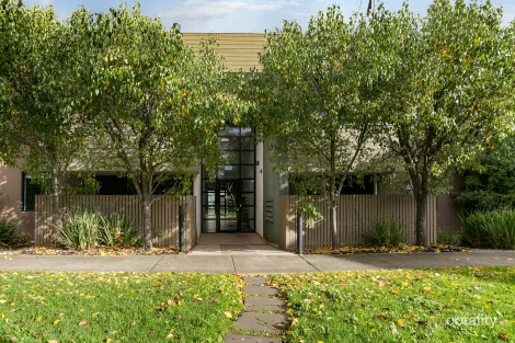 13/6 Crefden St, Maidstone, VIC 3012