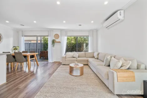 Property photo of 8 Grisham Drive Officer VIC 3809