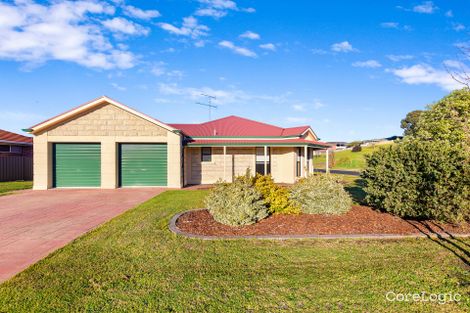 Property photo of 26 King Grove Mount Gambier SA 5290