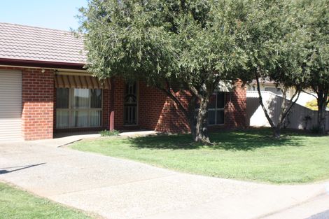 Property photo of 2 Soles Street Rutherglen VIC 3685