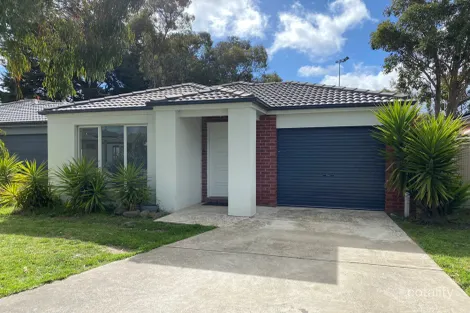 8 Eldridge Ct, Sebastopol, VIC 3356