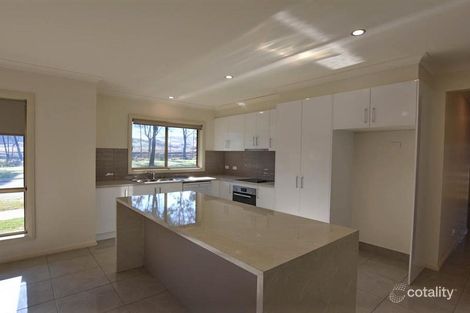 Property photo of 2 Yellow Box Court Myrtleford VIC 3737