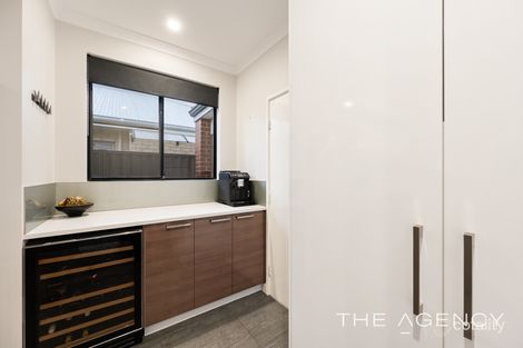 Property photo of 3 Perilla Way Treeby WA 6164