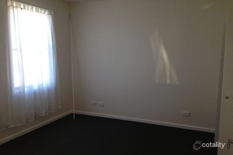 Property photo of 11 Cider Circuit Darley VIC 3340
