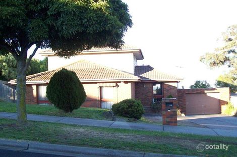 11 Hunter Rise, Endeavour Hills, VIC 3802