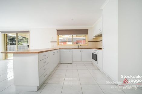 Property photo of 37 Bailey Boulevard Koo Wee Rup VIC 3981