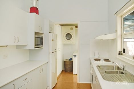 Property photo of 18 The Corso Gorokan NSW 2263