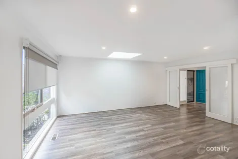 Property photo of 65 Winston Drive Doncaster VIC 3108