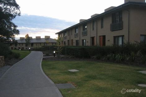 35 Henley Bridge Rd, Chirnside Park, VIC 3116