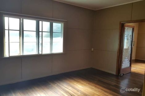 Property photo of 19 Chaplain Avenue Manunda QLD 4870