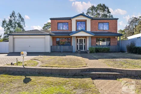Property photo of 4 Merryl Court Angle Vale SA 5117