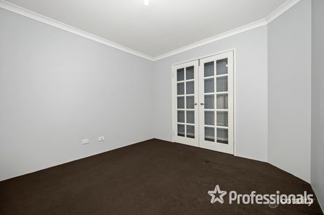 Property photo of 17 Speranza Parkway Sinagra WA 6065