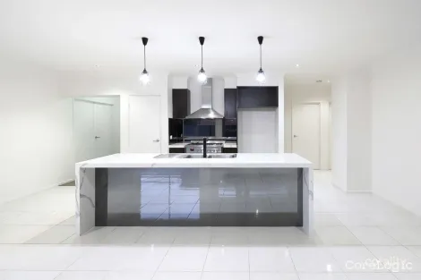 Property photo of 9 Black Range Avenue Craigieburn VIC 3064