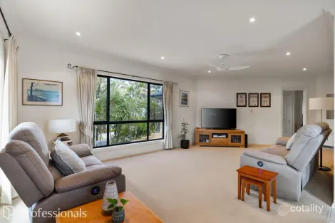 Property photo of 18 Yarrawonga Drive Mollymook Beach NSW 2539