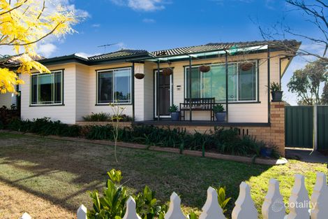 Property photo of 17 Oxford Street Cambridge Park NSW 2747