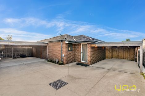 Property photo of 2/69 Camms Road Cranbourne VIC 3977
