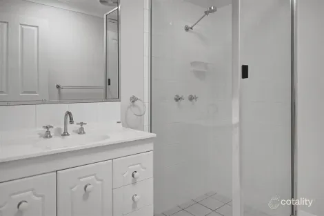 Property photo of 1/23 Shaw Street New Auckland QLD 4680