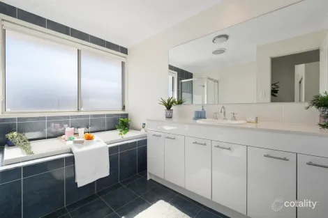 Property photo of 10 Clonard Way Little Bay NSW 2036