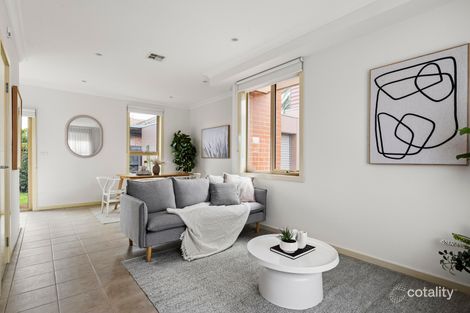 Property photo of 2/110 Ford Street Ivanhoe VIC 3079