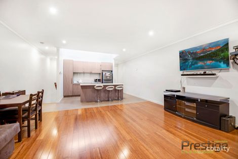 Property photo of 2/16 Thomas Street Airport West VIC 3042