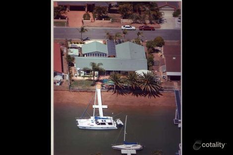 Property photo of 17 Courageous Court Newport QLD 4020