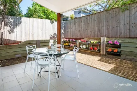 Property photo of 5/54-58 Lothian Street Annerley QLD 4103