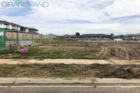 4 Whittle Rd, Edmondson Park, NSW 2174