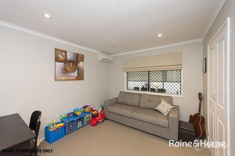 Property photo of 5 Bluegum Court Kin Kora QLD 4680