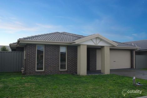 2/52 Bradford Dr, Cranbourne East, VIC 3977