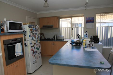 11 Cornelia Vsta, Pearsall, WA 6065