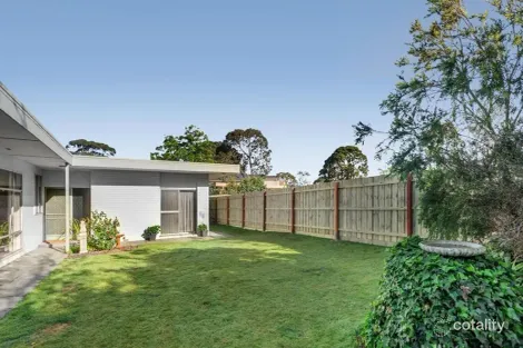 135 Blackburn Rd, Mount Waverley, VIC 3149