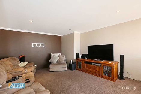 Property photo of 14 Granada Loop Seville Grove WA 6112