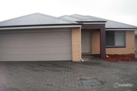 61b Flagtail Otlk, Yanchep, WA 6035