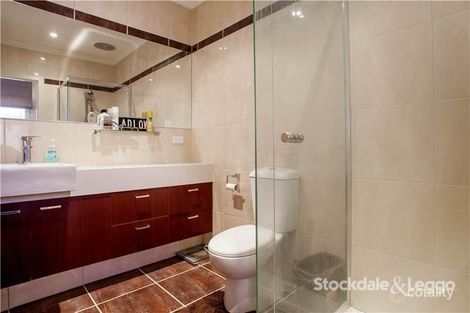 Property photo of 1/100-108 West Fyans Street Newtown VIC 3220
