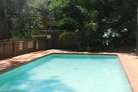 Property photo of 13/15 Clarence Road Indooroopilly QLD 4068