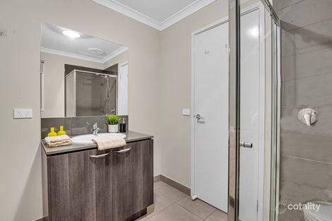 72 Ellscott Bvd, Mickleham, VIC 3064