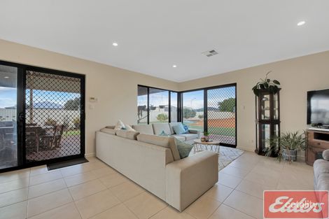 Property photo of 46 Honeysuckle Boulevard Woorree WA 6530