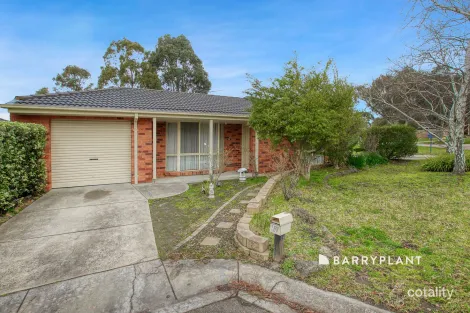 Property photo of 7 Gus Court Pakenham VIC 3810
