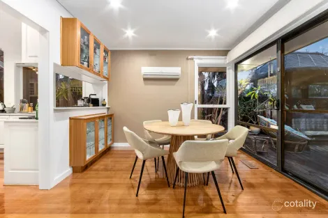 Property photo of 312 Spring Road Dingley Village VIC 3172