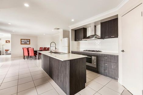 Property photo of 13 Ferguson Drive Doreen VIC 3754