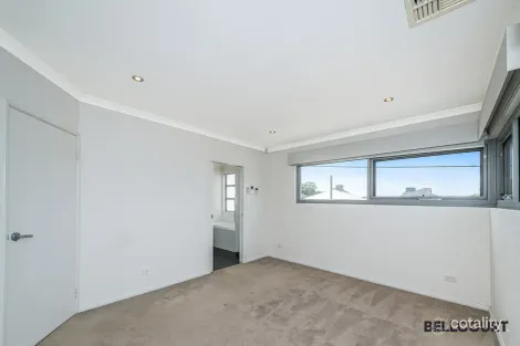 Property photo of 233 Huntriss Road Doubleview WA 6018