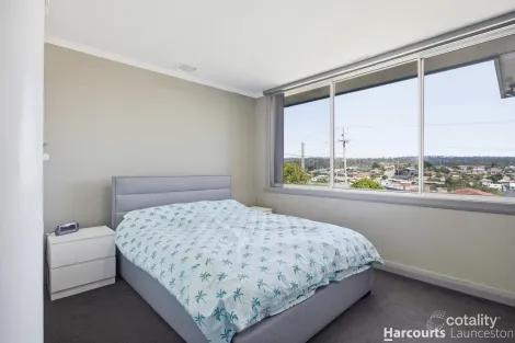 Property photo of 31 Waroona Street Youngtown TAS 7249