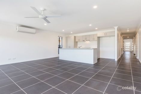 Property photo of 16 Tuckeroo Circuit Fern Bay NSW 2295