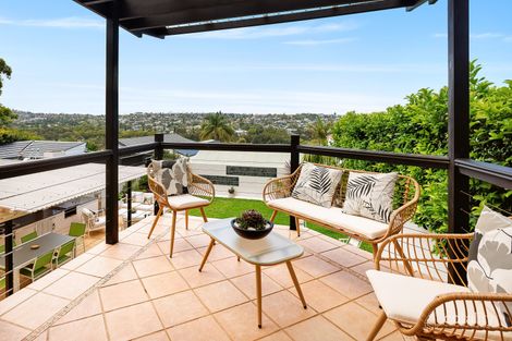 Property photo of 39 Gardere Avenue Curl Curl NSW 2096