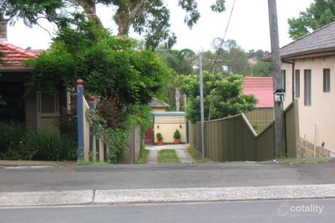 61 Undercliffe Rd, Earlwood, NSW 2206