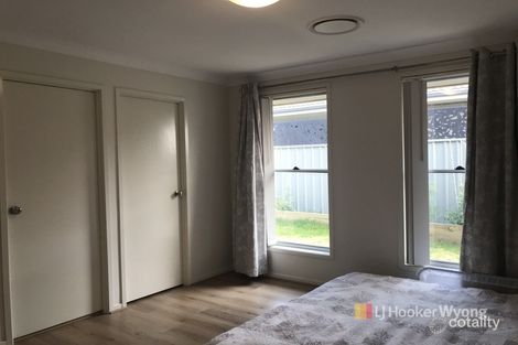 Property photo of 3 Dell Close Hamlyn Terrace NSW 2259